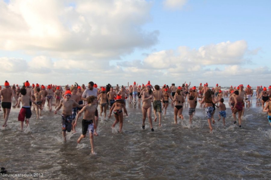 Nieuwjaarsduik 2 Nederzand(T) Noordwijk